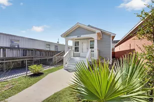 2917 Avenue M, Galveston, TX 77550 - Photo 3