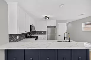 2917 Avenue M, Galveston, TX 77550 - Photo 9