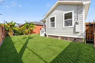 2917 Avenue M, Galveston, TX 77550 - Photo 29