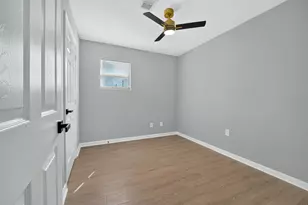 2917 Avenue M, Galveston, TX 77550 - Photo 19