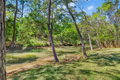 1015 Oak Leaf Street, La Porte, TX 77571 - Photo 9