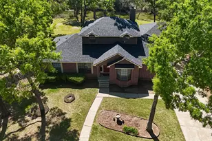 1015 Oak Leaf St, La Porte, TX 77571 - Photo 41