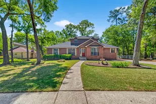 1015 Oak Leaf St, La Porte, TX 77571 - Photo 3