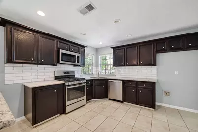 1015 Oak Leaf Street, La Porte, TX 77571 - Photo 21