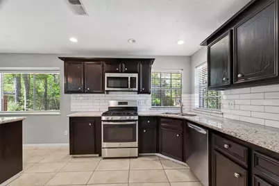 1015 Oak Leaf Street, La Porte, TX 77571 - Photo 19