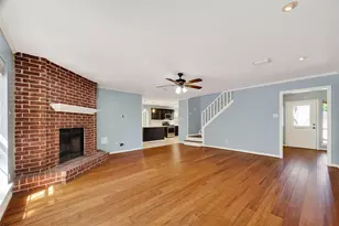 1015 Oak Leaf St, La Porte, TX 77571 - Photo 15