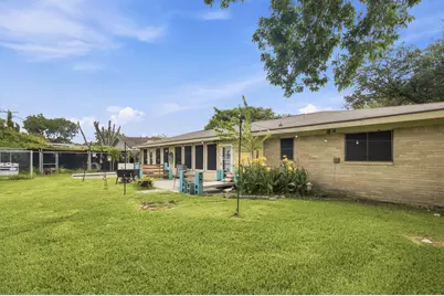 2202 French Place, Baytown, TX 77520 - Photo 29