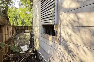 101 17th Ave N, Texas City, TX 77590 - Photo 5