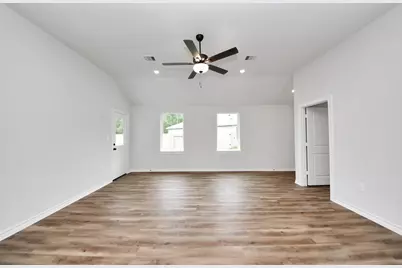 12825 Naval Drive, Conroe, TX 77306 - Photo 15
