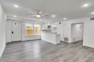 6742 Madrid St, Houston, TX 77021 - Photo 7