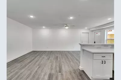 6742 Madrid Street #A, Houston, TX 77021 - Photo 11