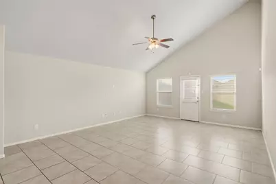 2202 Tannin Trace, Fresno, TX 77545 - Photo 9