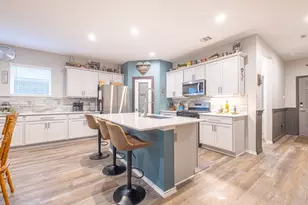 452 Lampasas Trl, Dayton, TX 77535 - Photo 13