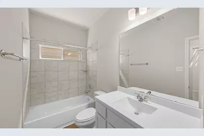 5015 Lady Morgan Drive, Houston, TX 77048 - Photo 9
