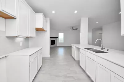 18551 Athena Flower Drive, Fresno, TX 77545 - Photo 9