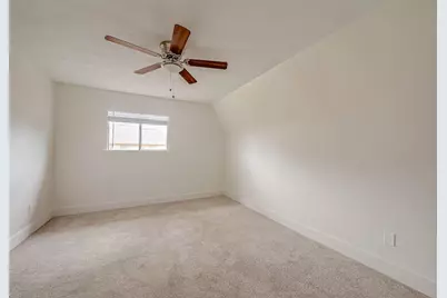 934 Goldfinch Avenue, Sugar Land, TX 77478 - Photo 27