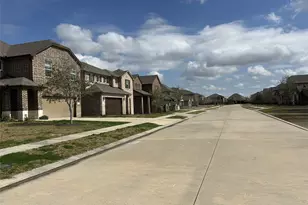 1314 Eagle Pass Dr, Rosharon, TX 77583 - Photo 3