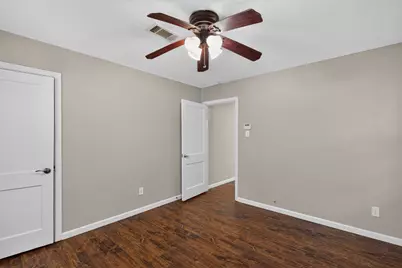 5418 Grand Lake Street, Houston, TX 77081 - Photo 29