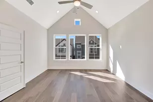 16018 Hayes Pk Dr, Houston, TX 77079 - Photo 29