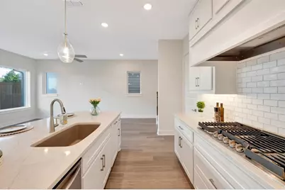 16018 Hayes Park Drive, Houston, TX 77079 - Photo 21