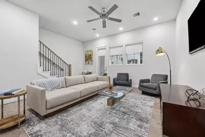 6346 Paddington Bend Drive, Houston, TX 77008 - Photo 7