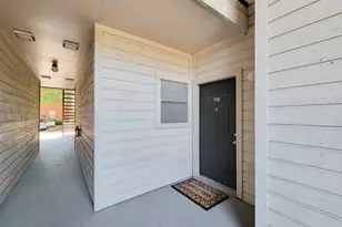 4041 Drake St, Houston, TX 77005 - Photo 5