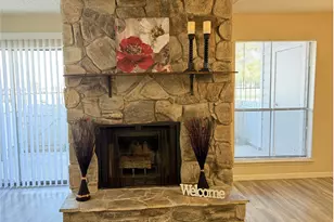 17401 Red Oak Dr, Houston, TX 77090 - Photo 7