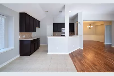 31 Rolling Ridge Court, Conroe, TX 77385 - Photo 5