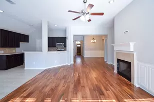 31 Rolling Ridge Ct, Conroe, TX 77385 - Photo 1