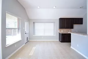 31 Rolling Ridge Ct, Conroe, TX 77385 - Photo 7