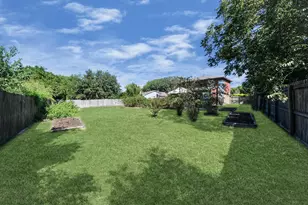 5102 Pepper Mill St, Baytown, TX 77521 - Photo 21