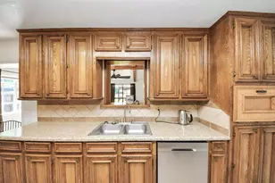 5102 Pepper Mill St, Baytown, TX 77521 - Photo 29