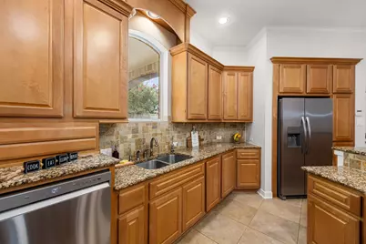 8818 Black Cherry Crossing, Katy, TX 77494 - Photo 15