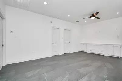 12807 Southspring Drive, Houston, TX 77047 - Photo 7