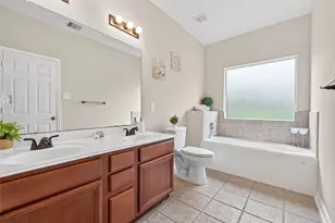 10427 Lyndon Meadows Dr, Houston, TX 77095 - Photo 17