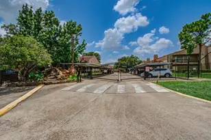 10555 Turtlewood Ct, Houston, TX 77072 - Photo 27