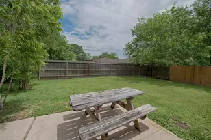503 Brendon Park Ln, Friendswood, TX 77546 - Photo 27