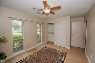 503 Brendon Park Ln, Friendswood, TX 77546 - Photo 17