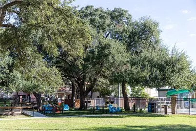 4201 Byron Street, West University Place, TX 77005 - Photo 13