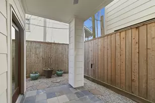 4740 Banning Dr, Houston, TX 77027 - Photo 39