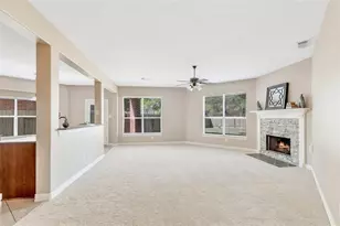 13019 Chandler Chase Ct, Houston, TX 77044 - Photo 9