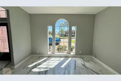 14802 Belterraza Drive, Houston, TX 77083 - Photo 7