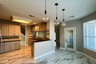 14802 Belterraza Dr, Houston, TX 77083 - Photo 13