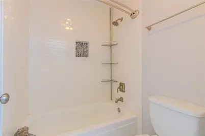 2601 S Braeswood Boulevard #701, Houston, TX 77025 - Photo 17