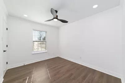 802 E 33rd Street, Houston, TX 77022 - Photo 11