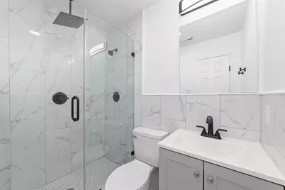 802 E 33rd Street, Houston, TX 77022 - Photo 7