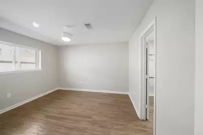 2526 Appian Way #2, New Caney, TX 77357 - Photo 11