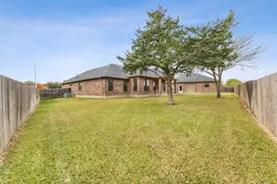 2739 Colony Village Dr, Bryan, TX 77808 - Photo 29