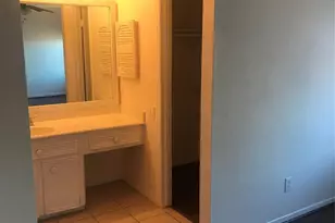 8646 Maplecrest Dr, Houston, TX 77099 - Photo 11