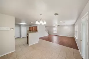 9907 Victoria Grove Ln, Houston, TX 77075 - Photo 13